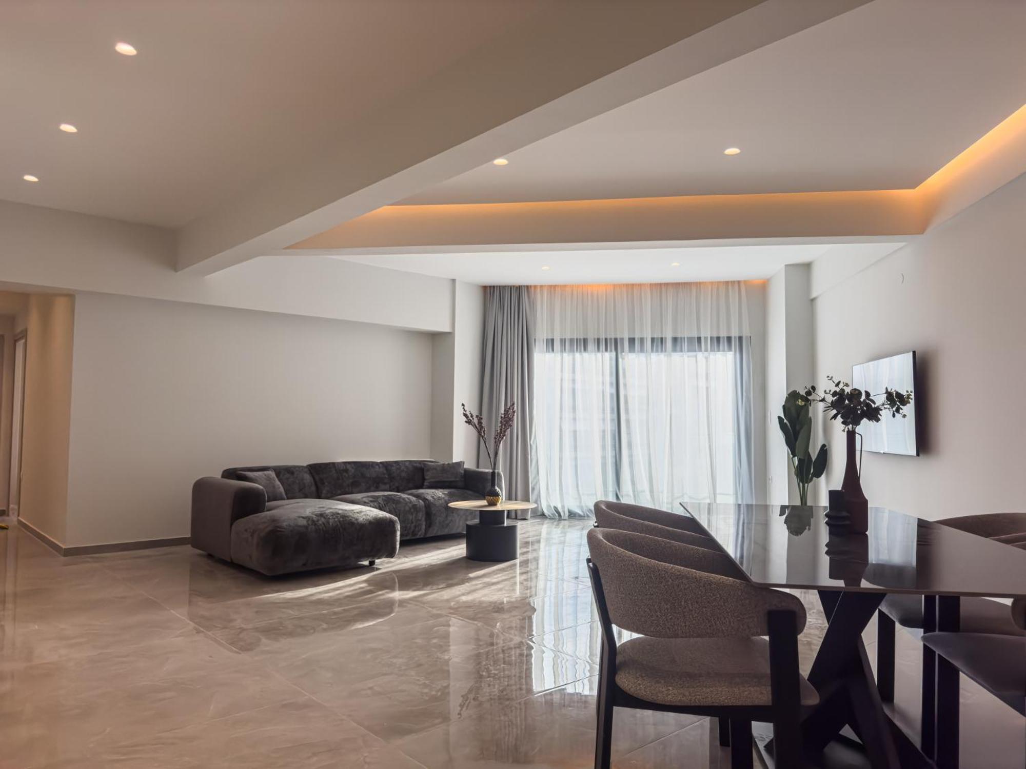 Villa 8 By Proliving Hospitality 塞萨洛尼基 外观 照片