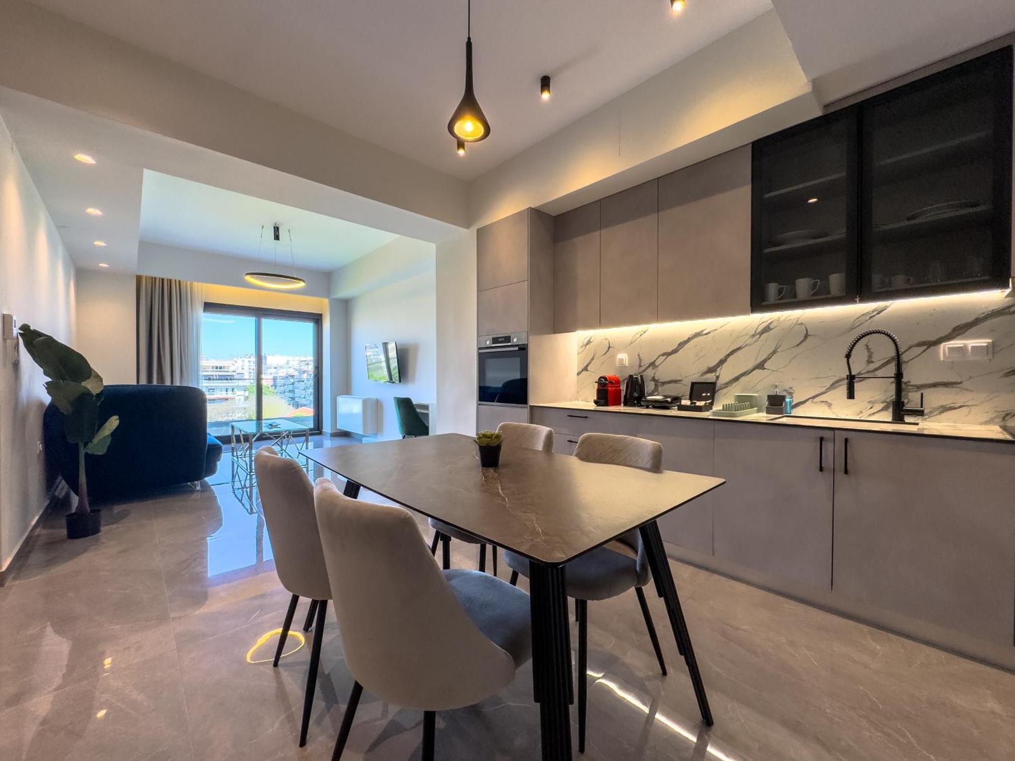 Villa 8 By Proliving Hospitality 塞萨洛尼基 外观 照片